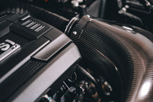 Carica l'immagine nel visualizzatore di Gallery, Full Carbon Direct Cold Air Intake for VW Golf MK7.5 - 2.0 TSI EA888 Gen 3 - RTMG Performance