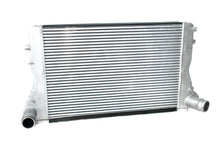 Carica l'immagine nel visualizzatore di Gallery, OEM Intercooler for Audi S3 2.0 TFSI EA113 - RTMG Performance