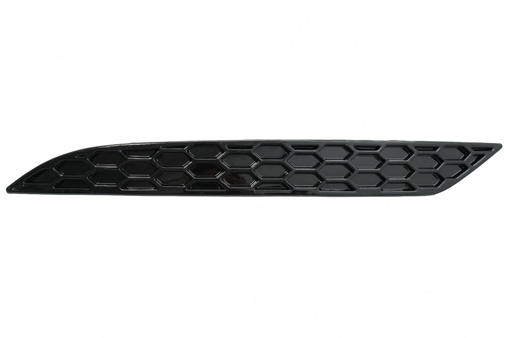 Honeycomb Rear Bumper Reflector Cover suitable for VW Golf 7.5 (2017-2019)