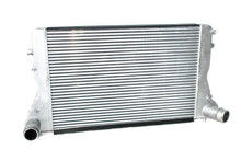 Carica l&#39;immagine nel visualizzatore di Gallery, OEM Intercooler for Audi S3 2.0 TFSI EA113 - RTMG Performance